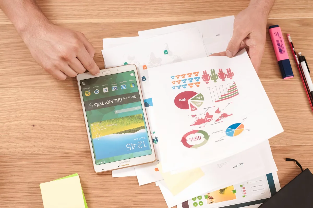 SEO competitor analysis data and analytics dashboard